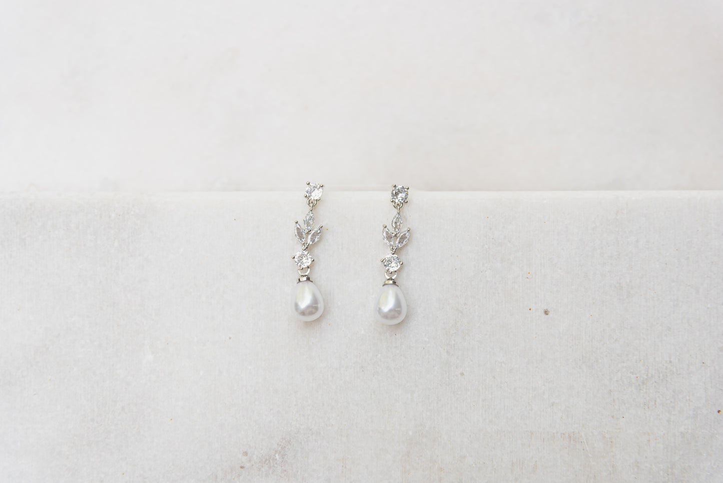 Pearly Petal Drops