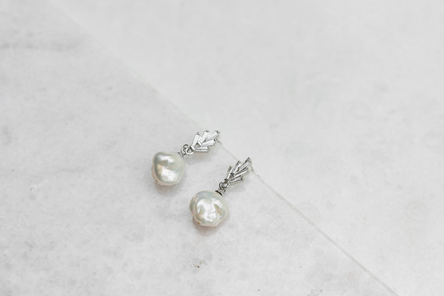 Freshwater Pearl – CZ Baguette