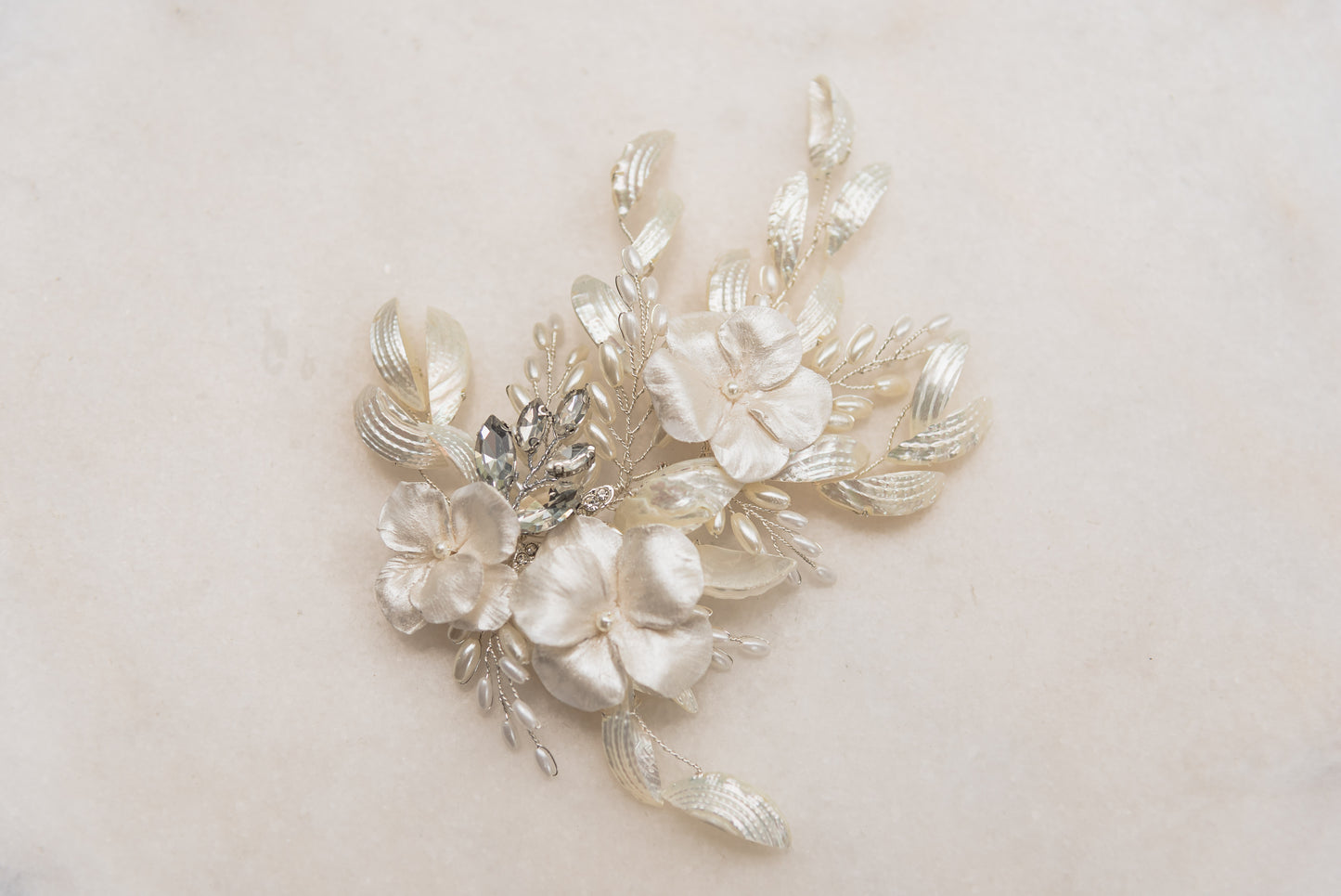 Ivory Veil Hairpiece