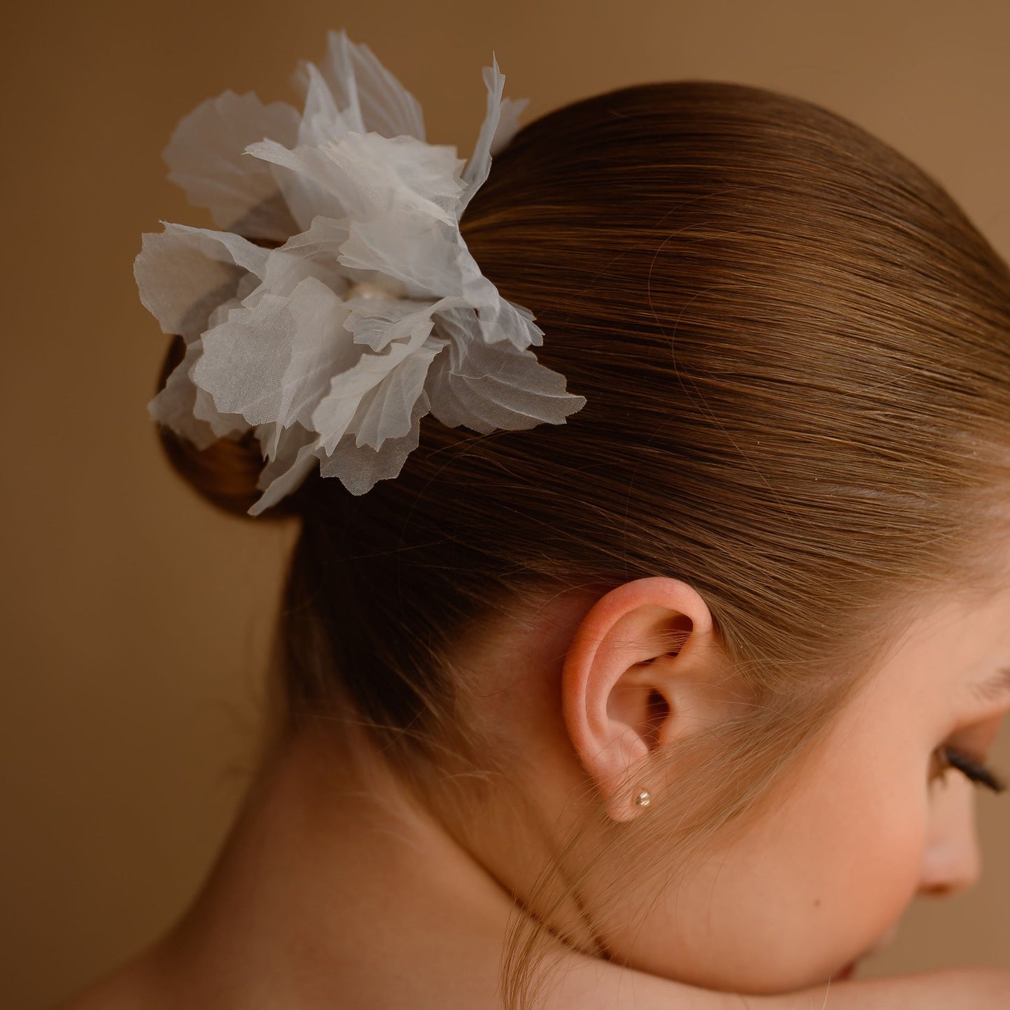 Organza Flower & Pearl Pin