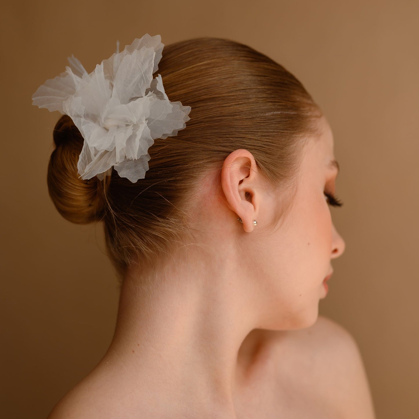 Organza Flower & Pearl Pin