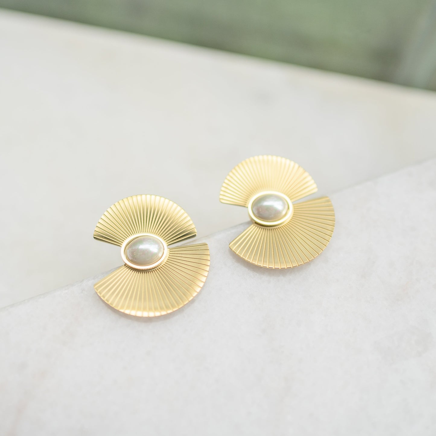Gold Fan Pearls