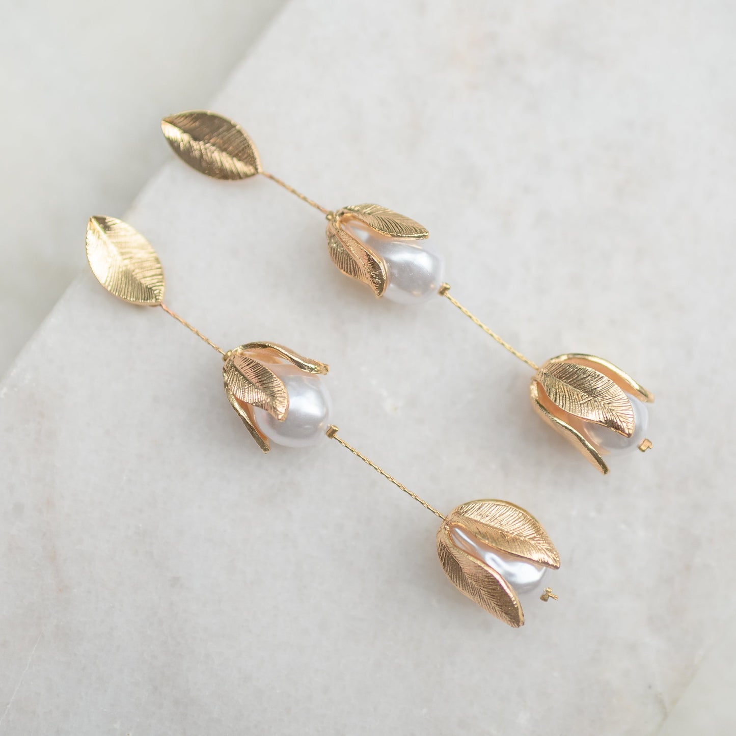Pearl Flower Strand