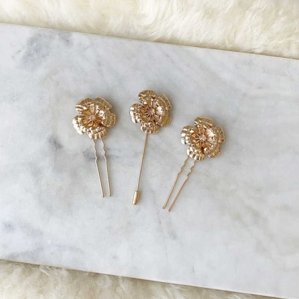 Camelia Boutonniere