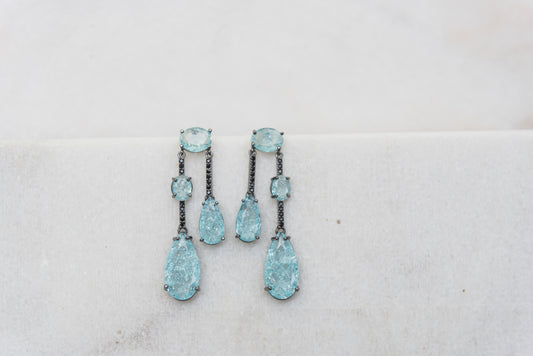 Aquamarine Asymmetric Drops