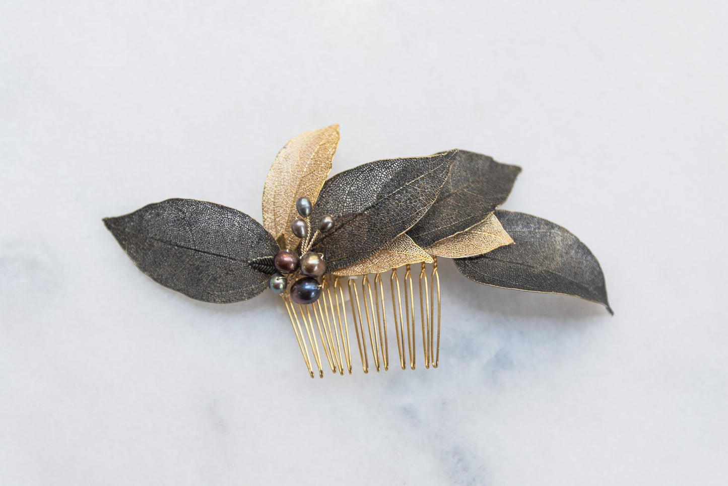 Fleur D'or Haircomb